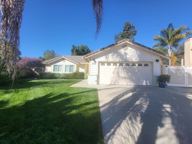 Photo - REALLY Cute 4 BR in The Vineyard with RV Parking - 11,000sf Lot + Designer Touches