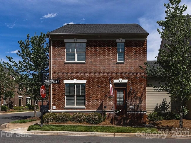 Building Photo - 500 Summerfield Place Rental