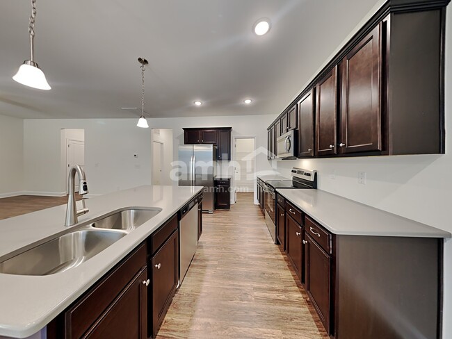Photo - 3283 Oakfields Rd