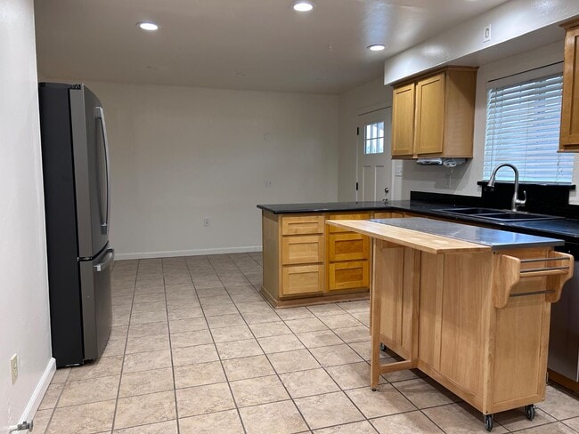 Photo - 10431 S Bethel Ave