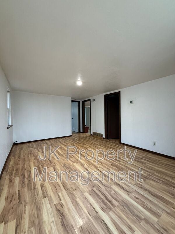 Photo - 3908 3rd Ave S