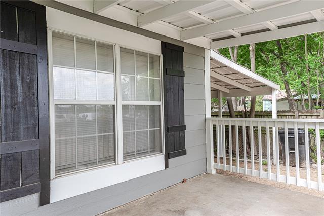 Photo - 819 W Heron St