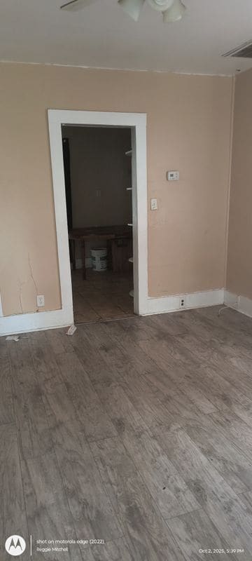 Photo - 407 W 60th St