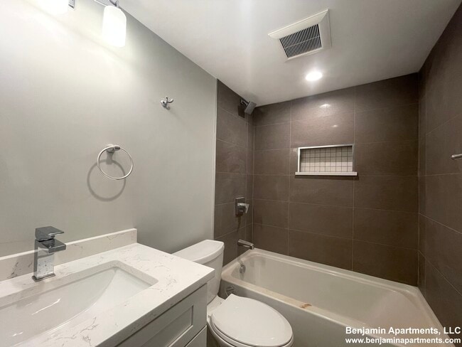 Photo - 199 Boylston St Unit 1