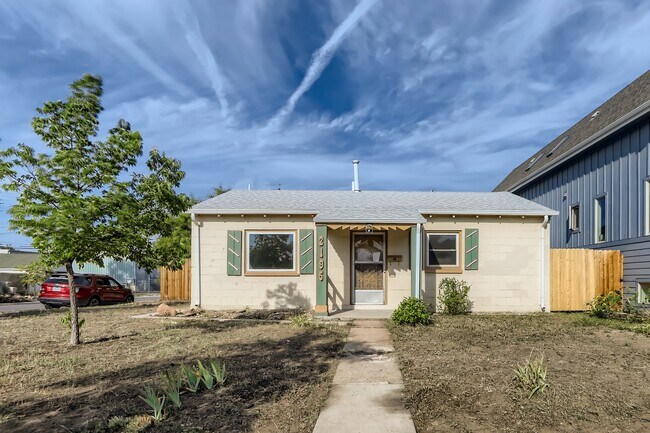 Photo - 2195 S Cherokee St