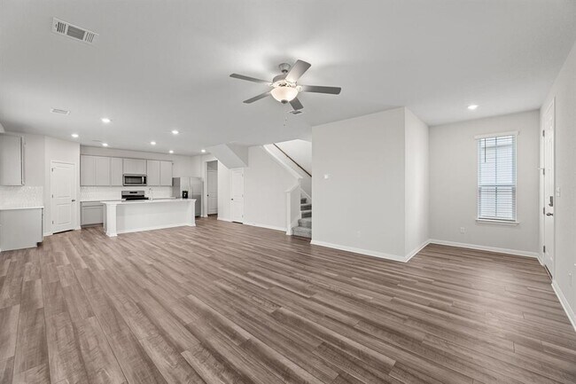 Photo - 354 Lost Mine Peak Ln