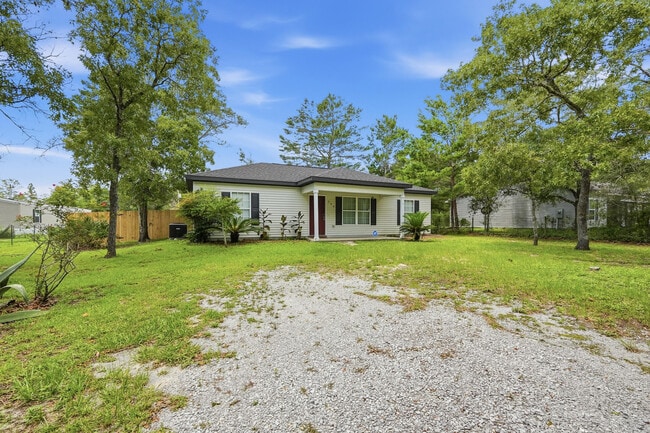 Photo - 254 Iris Ln