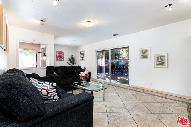 Photo - 2511 Butler Ave