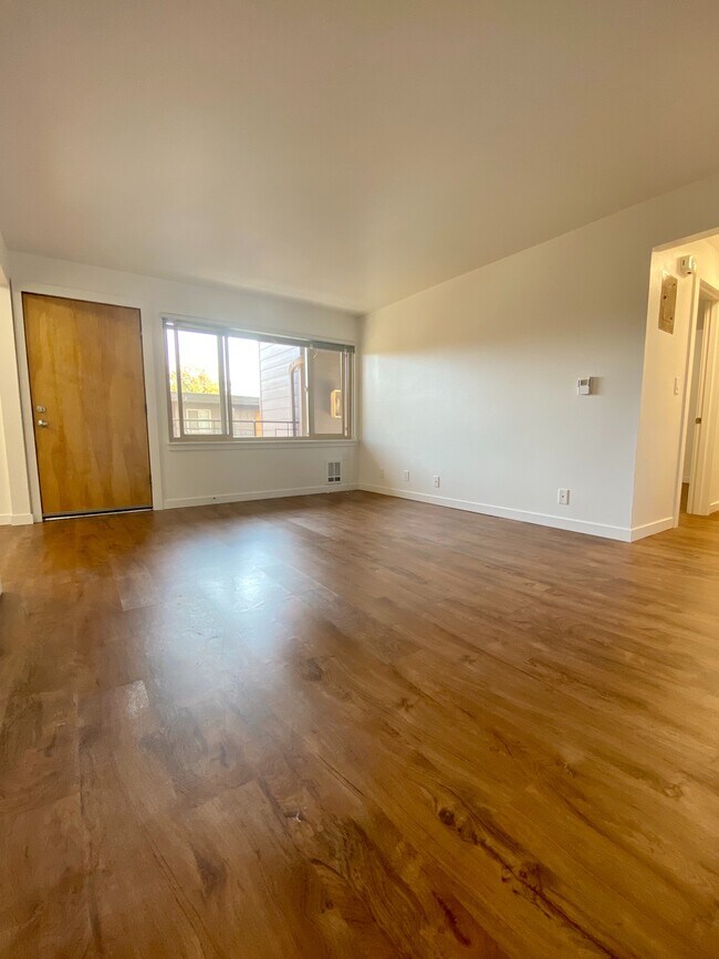 Photo - 848 NE 67th St Unit 305