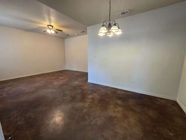 Photo - "Charming 3-Bedroom Duplex Retreat on Mandy Unidad 1