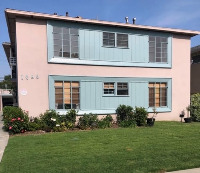 Building Photo - 1466 S Sherbourne Dr Unit 6