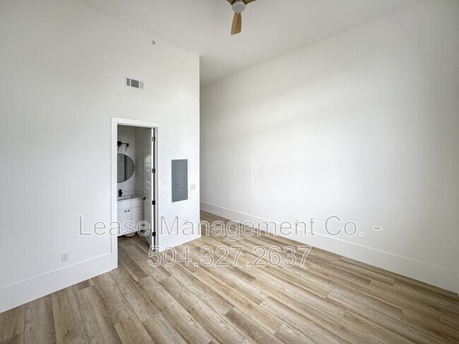 Photo - 4950 Dauphine St Condo Unit 1207 - 1 bed