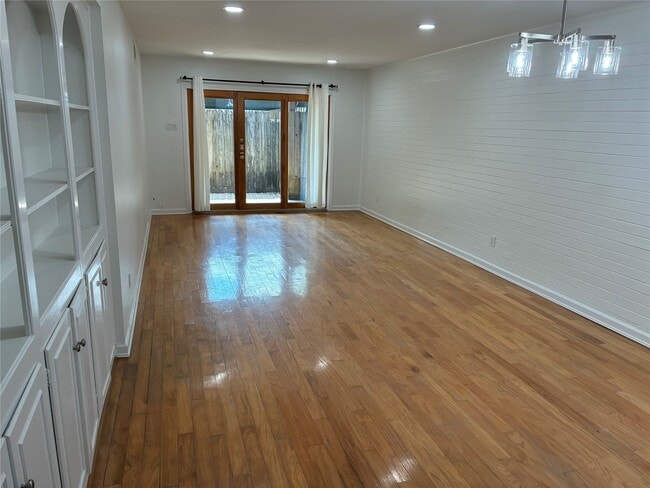 Building Photo - 883 Wax Myrtle Ln Unit True