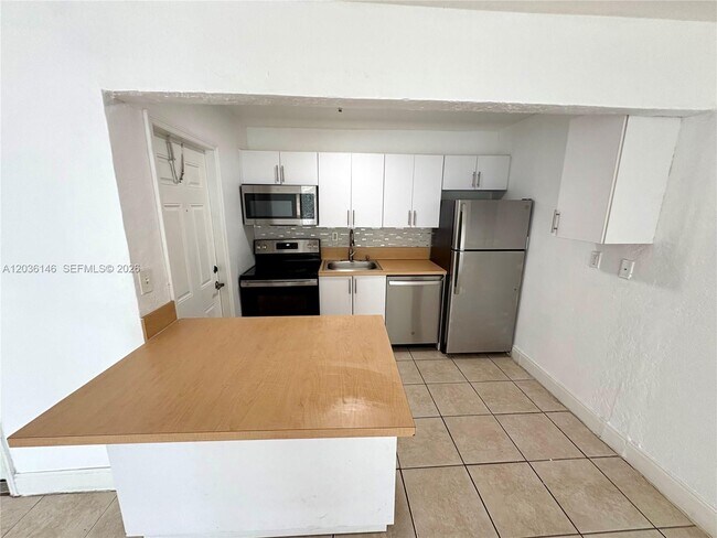 Photo - 4271 NW 5th St Unit 128