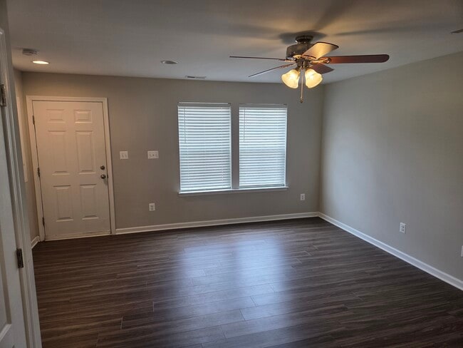 Livingroom - 128 Loblolly Dr