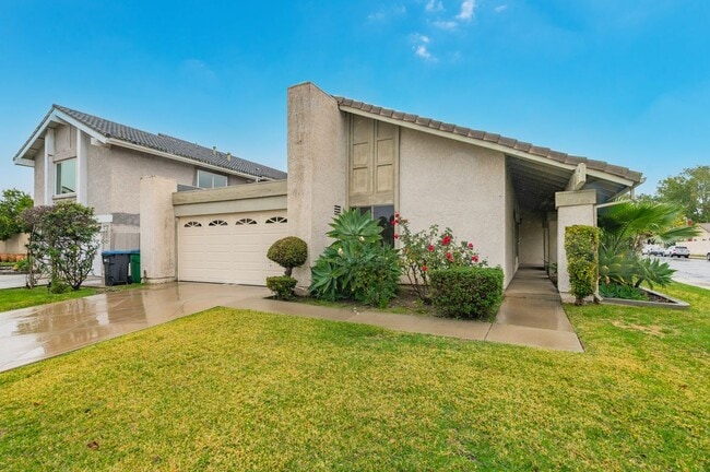 Photo - 3701 Provincetown