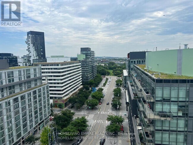 Photo - 425 Front St E Unit 512