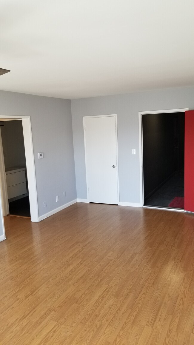 Photo - 7062 Lanewood Ave Unit 19