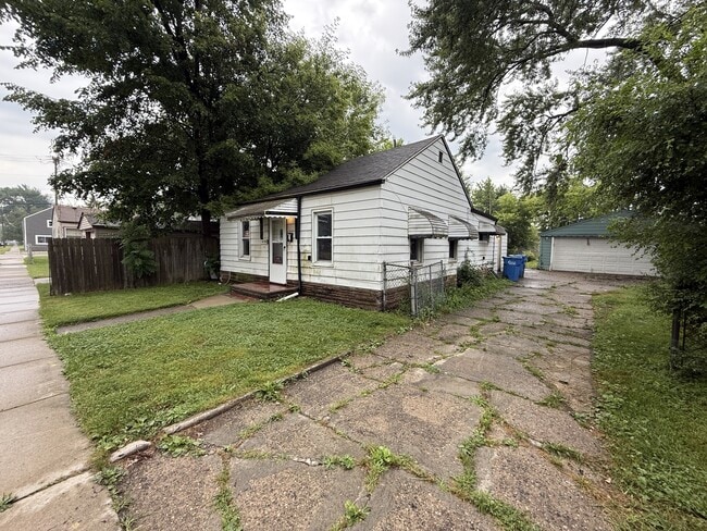 Building Photo - 8508 Chapp Ave Rental