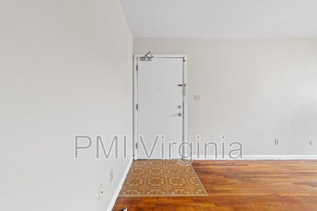 Photo - 2412 Courtney Ave Unidad 2