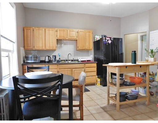 Photo - 180 School St Unit 2