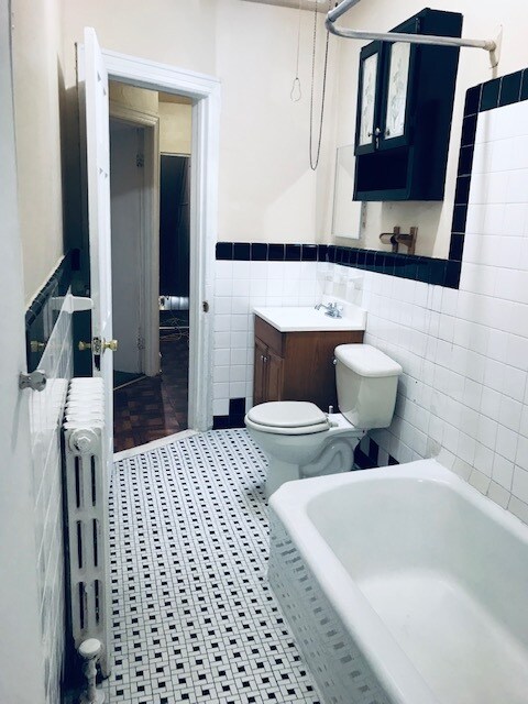 Photo - 283 Spring St