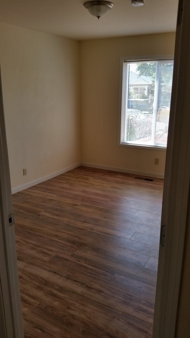 Photo - 1119 Sage St