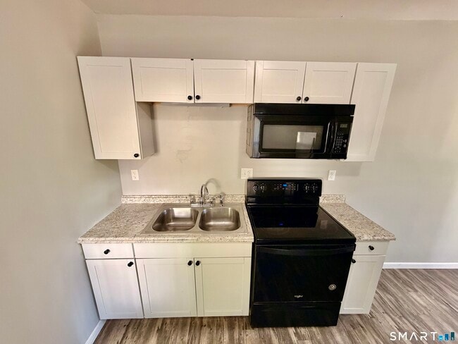 Photo - 151 W Center St