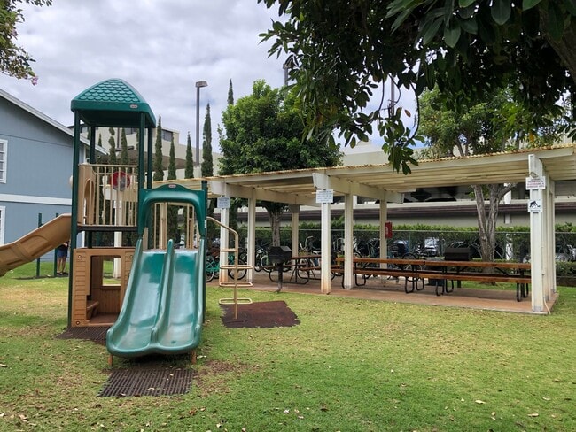Photo - HOKUKANI 2/2/1 ON THE 1ST FLOOR,  LOCATED IN THE HEART OF KAILUA