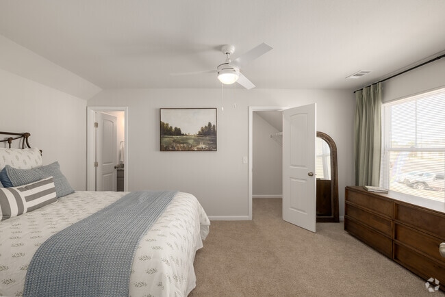 1BR 2.5BA 816SF: Bedroom