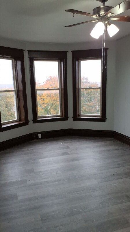 Photo - 37 Clinton Ave Unit 5R