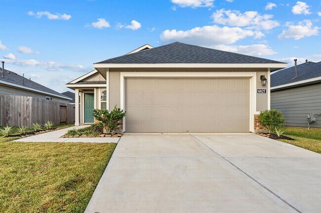 2-car garage - 6827 Scarlet Sagebrush St Casa