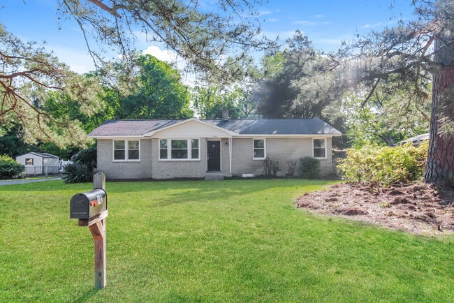 Building Photo - 142 Dickert Dr