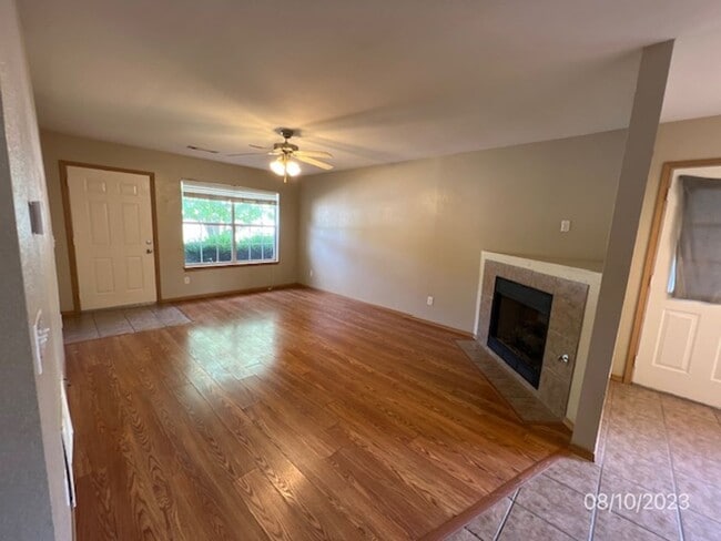 Photo - 2725 Ponchartrain St Unidad PONCHARTRAIN 2725 #B-1