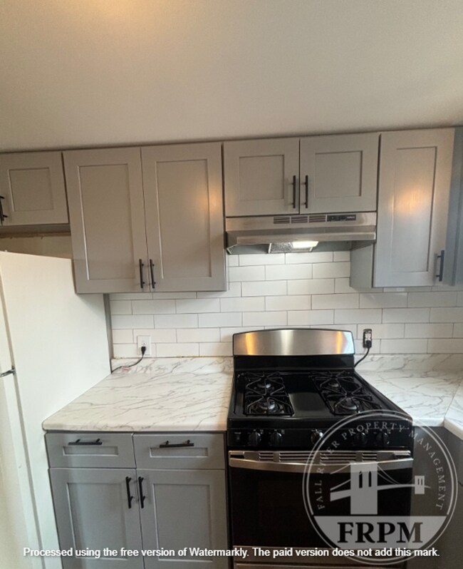 Photo - 90 Montaup St Unit 1