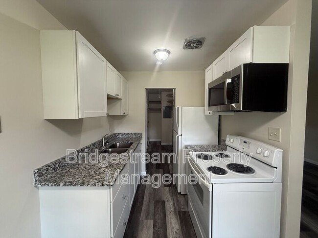 Photo - 4352 Sunray Rd