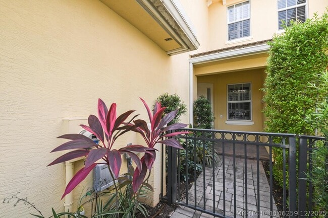 4644 Cadiz Cir
