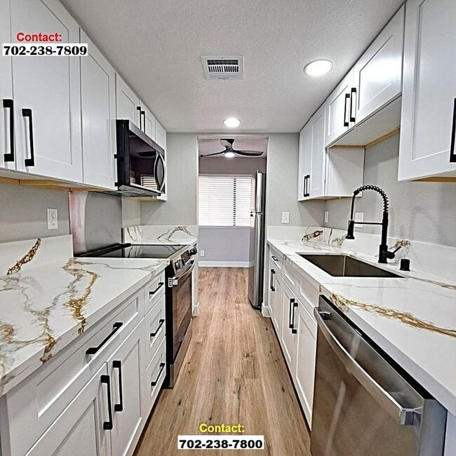 Building Photo - NEWLY RENOVATED & MODENIZED 2ND FLOOR CONDO IN SPRING VALLEY Unit RETABLO AVE