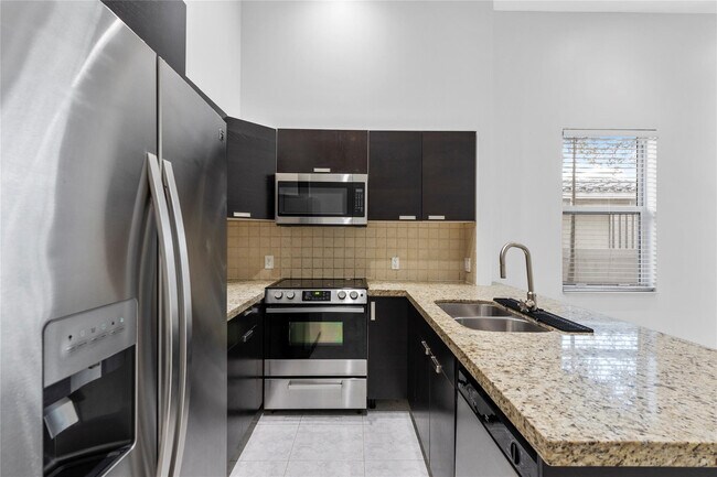 Photo - 316 SW 16th St