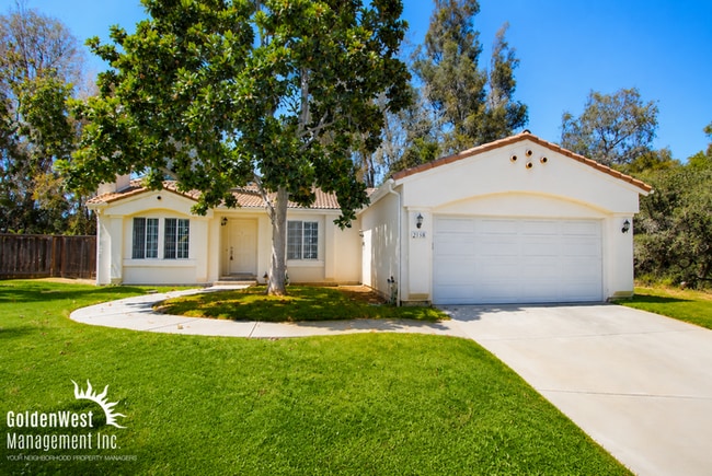 Building Photo - Charming 3Bdm 2Ba Home with Modern Updates and Private Outdoor Space in Gated Commnity!