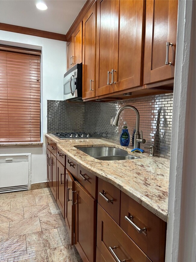 Building Photo - 73-11 Bell Blvd Unit 1B