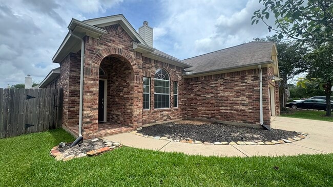 Photo - 10006 Kendahlwood Ln