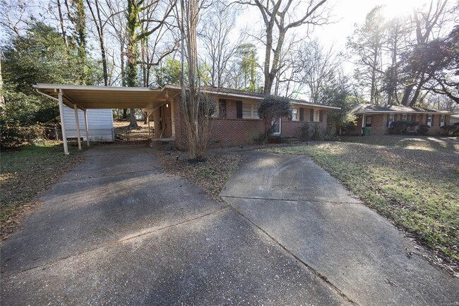 Photo - 3418 Milan Dr