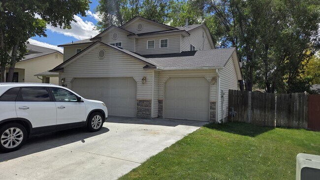 Photo - 3801 E Sutton Ave