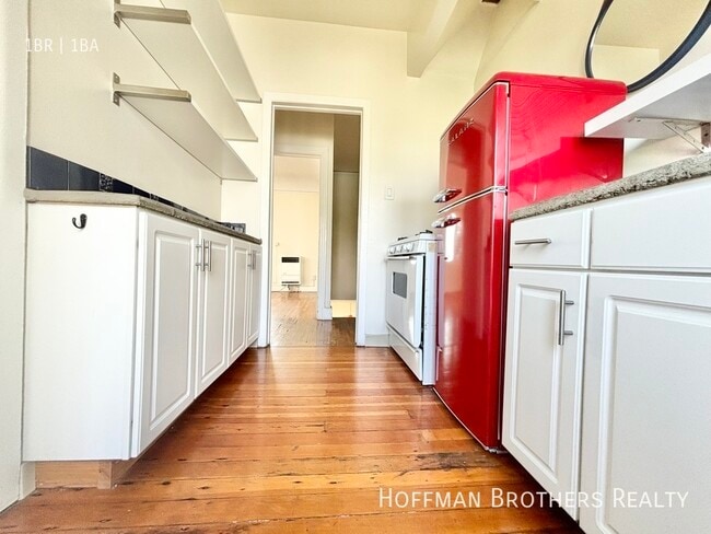 Building Photo - 808 Lucile Ave