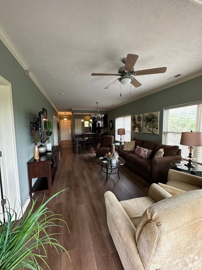 Building Photo - Furnished 2 Bedroom 2 Bath Executive Apart... Rental