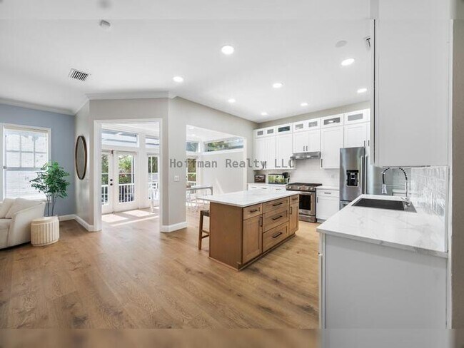 Photo - South Tampa Pool Home