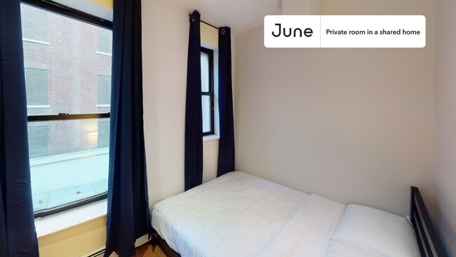 Photo - Room in Shared 3 bed/1 bath home Unidad C