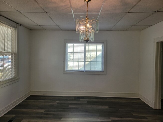 Photo - Remodeled bungalow in Church Hill with 3 bedrooms and 1 full bath