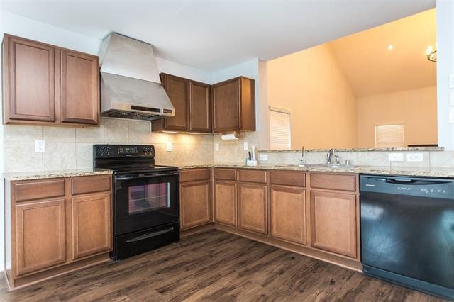 Photo - 2103 Meadow Park Dr